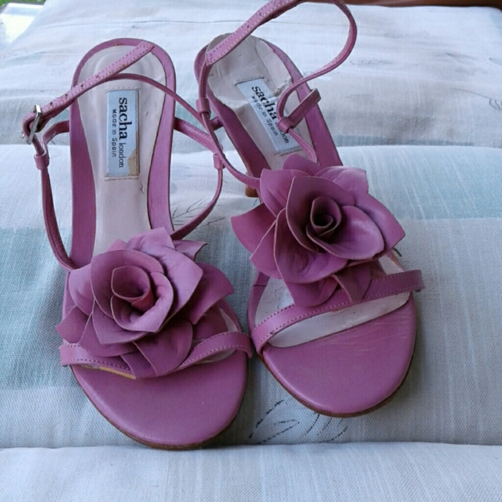 Flower sandal