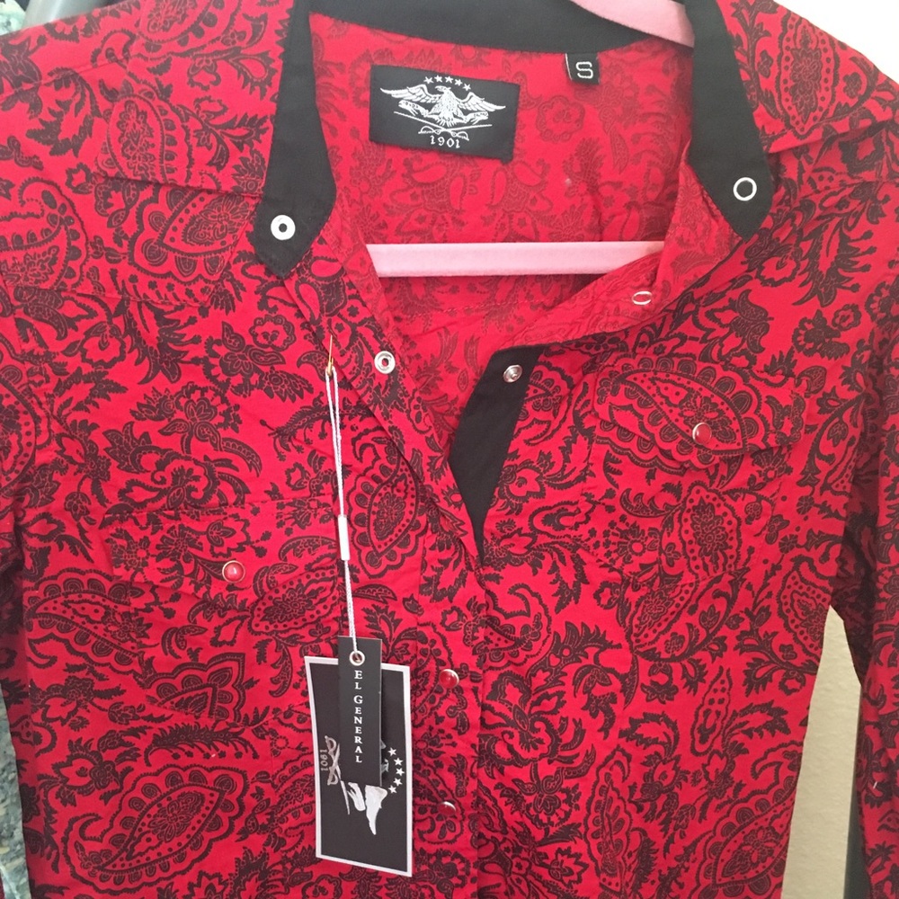 Womens western shirt.