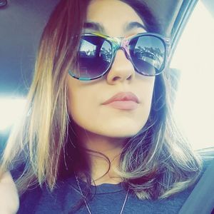 Meet your Posher, Isabel