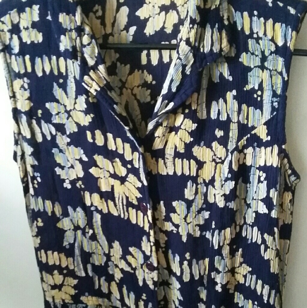 Blue Romper with Pockets - Picture 6 of 6