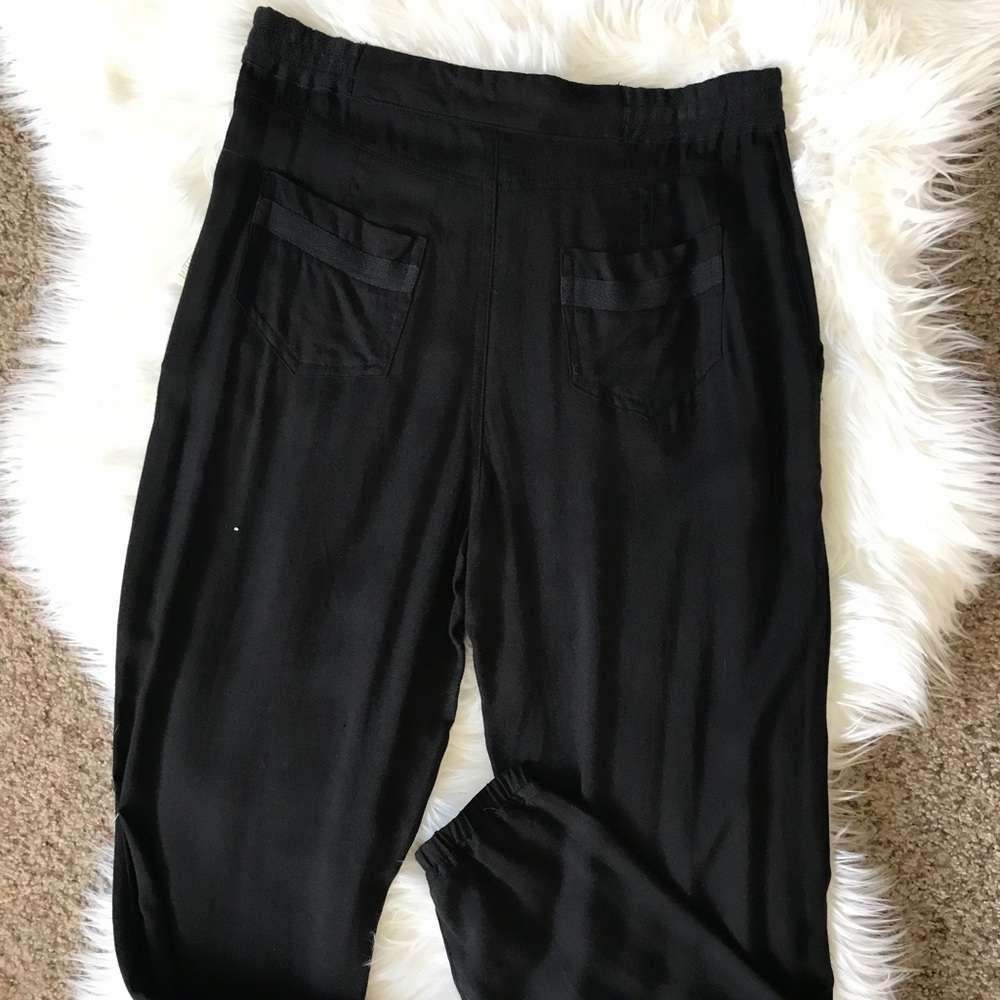 Drawstring waist casual pants. Stud detailing - Picture 7 of 7