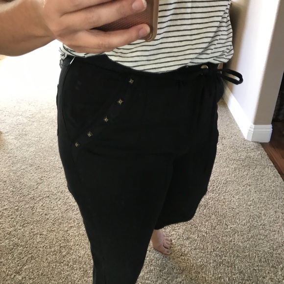 Drawstring waist casual pants. Stud detailing - Picture 3 of 7