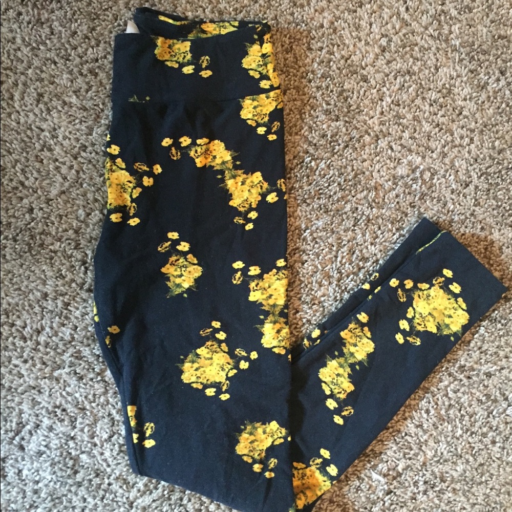 Lularoe Floral Legging OS