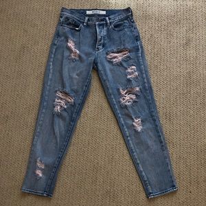 Brandy Melville light wash Jeans