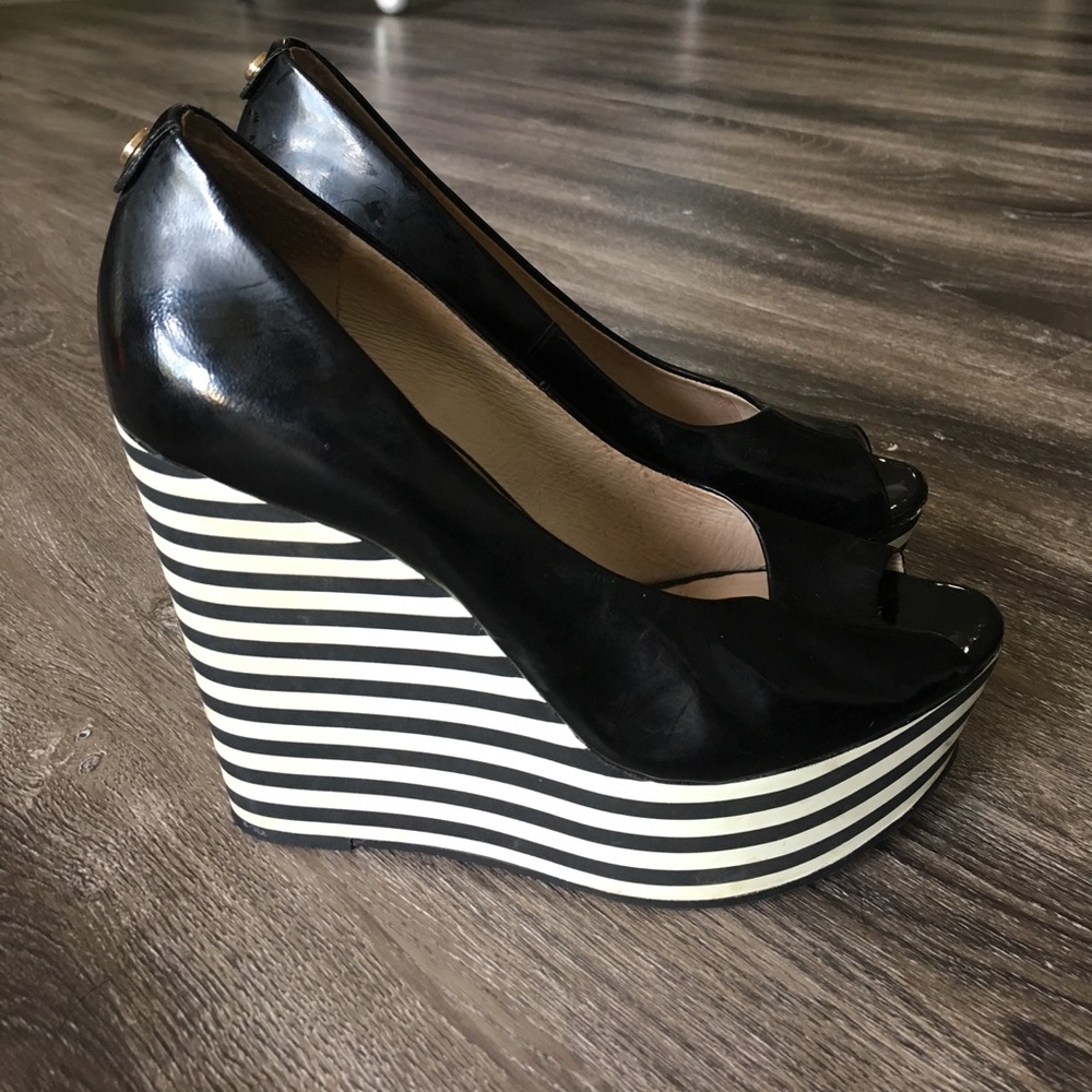 Micheal Kors Wedges