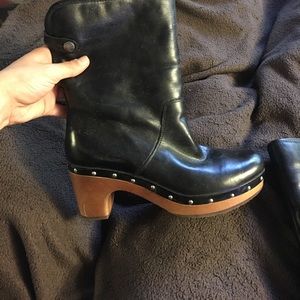 Black leather uggs