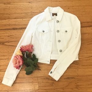 American Eagle white denim jacket