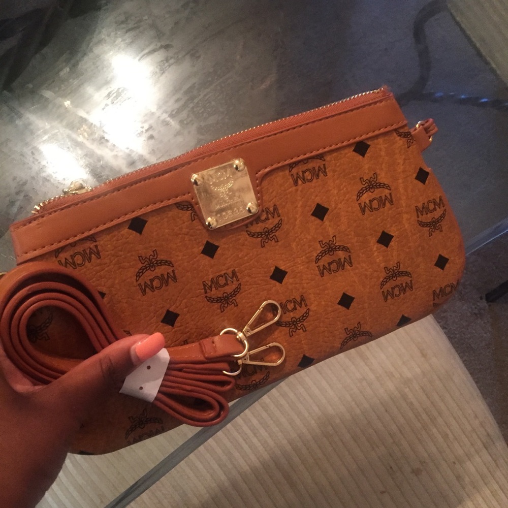 Mcm clutch/purse