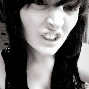 Meet your Posher, Daysi