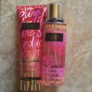 *🌸😊🌸*Victoria Secret Lotion and Fragrance mist