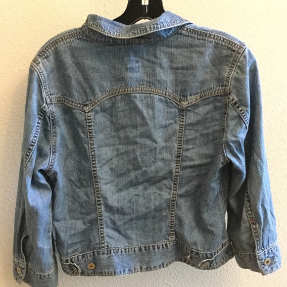 Jean jacket - Picture 2 of 6