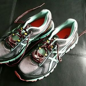 Womens s tennis shoes