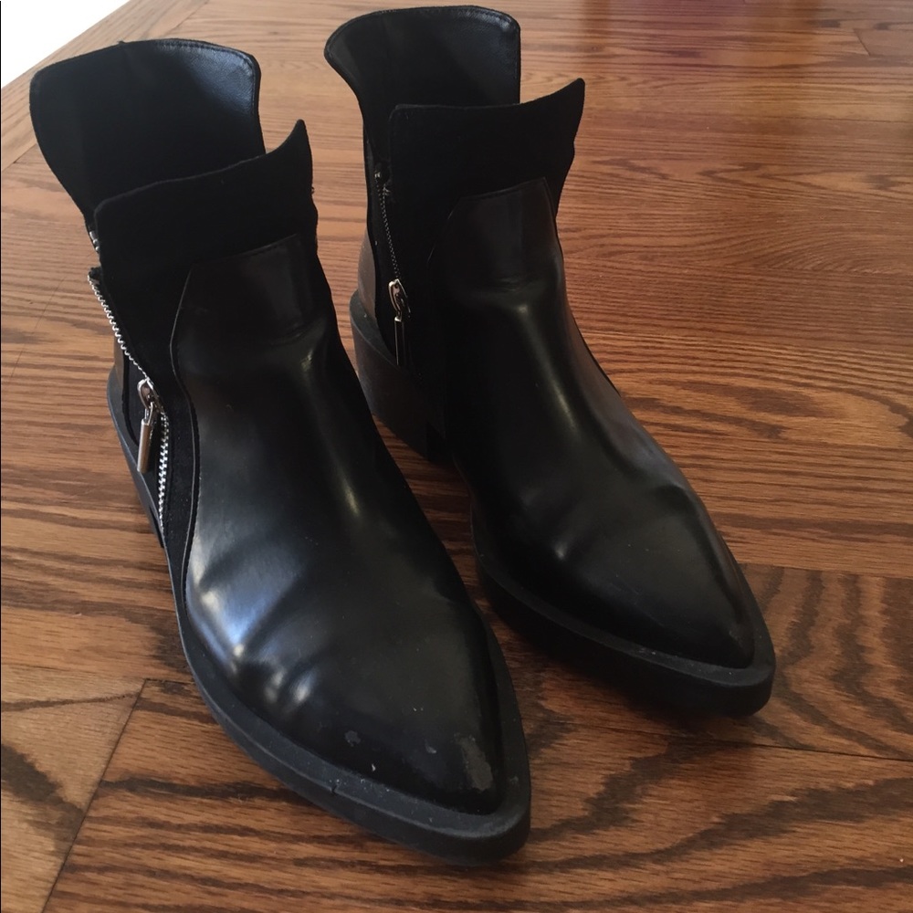 Zara Pointed Leather/Suede Boots
