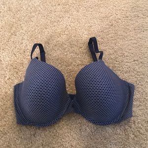 NWOT Victoria's Secret Uplift Semi Demi bra
