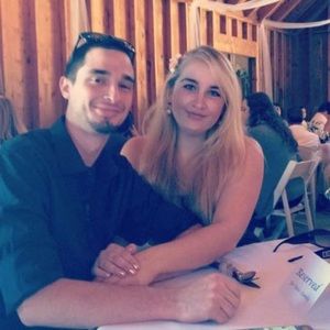 Meet your Posher, Shea