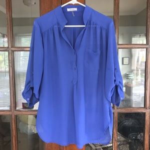 💥PARTY PRICE⬇️Cute blue top!