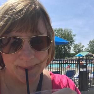 Meet your Posher, Beth