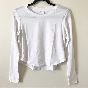 Club Monaco cropped long sleeve