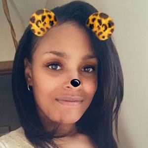 Meet your Posher, Alana
