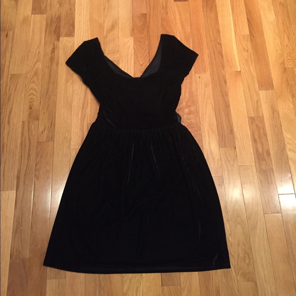 Black Velvet Cocktail Dress