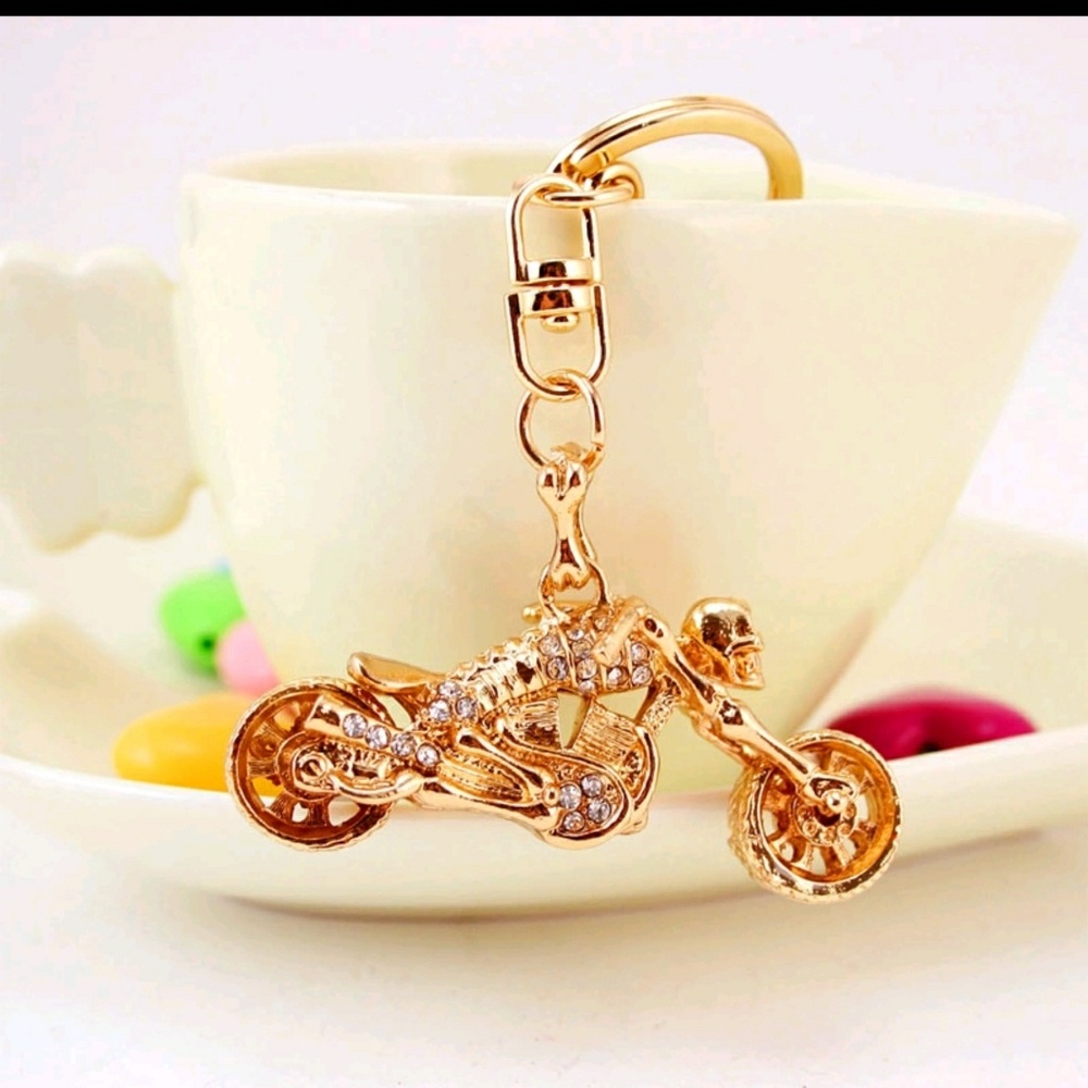Skeleton skull motorcycle crystal key chain