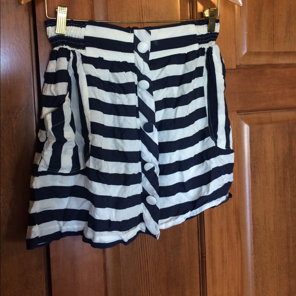 Striped skirt