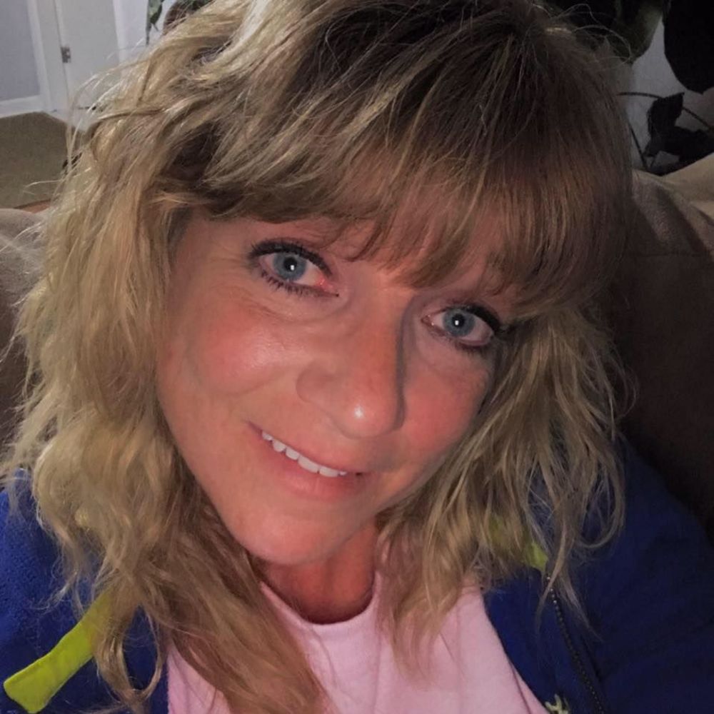 Meet your Posher, Evlyn