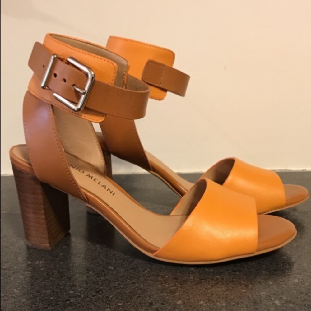 Antonio Melani Tan Leather Sandals