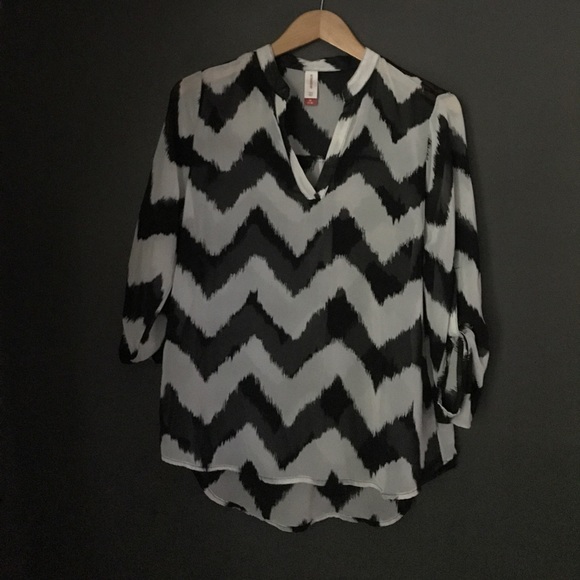 B&W Sheer Blouse - Picture 1 of 3