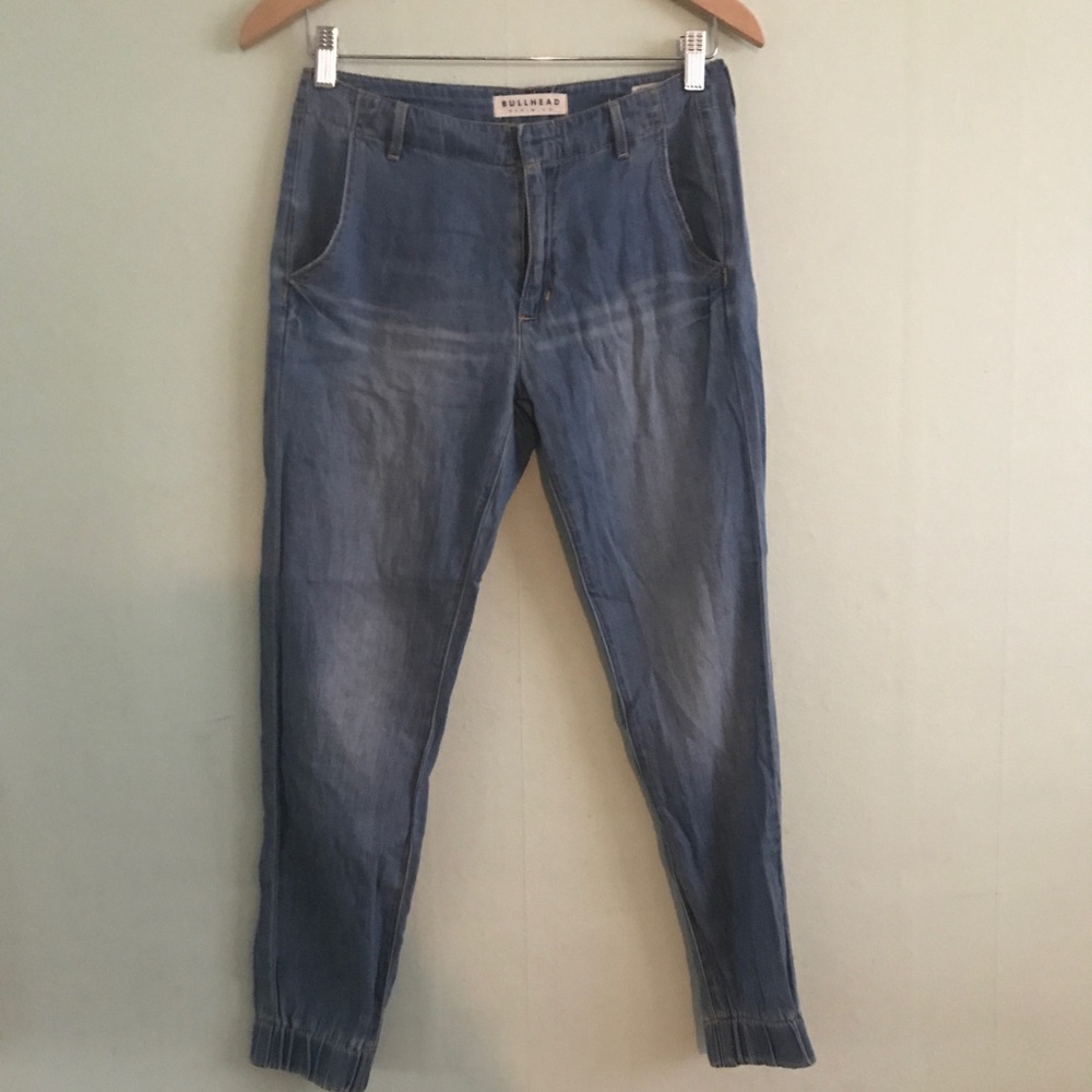 PacSun bullhead jogger style denim
