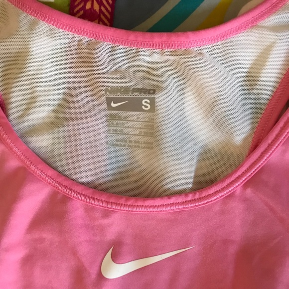 Nike Dri-Fit Size Small Workout Tank. Like new. - Picture 2 of 3