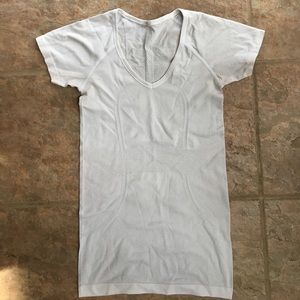 Lululemon short sleeve swiftly