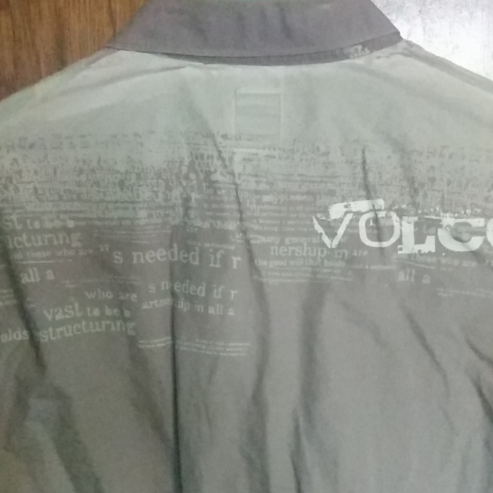 Volcom Corp class - Picture 3 of 3