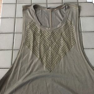 Lululemon muscle tank singlet
