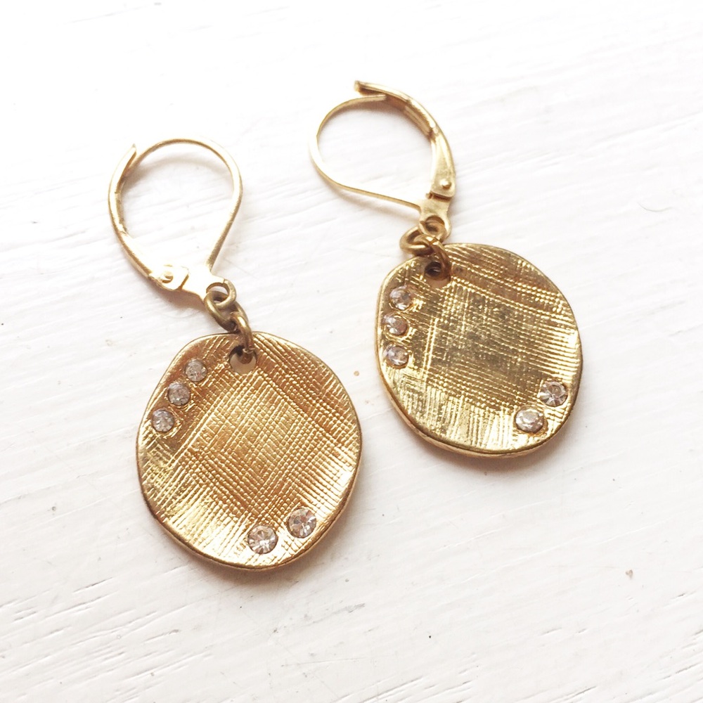 Gold disk-shaped earrings - Picture 1 of 2