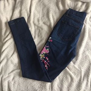 Fashion Nova High Rise stretch jeans