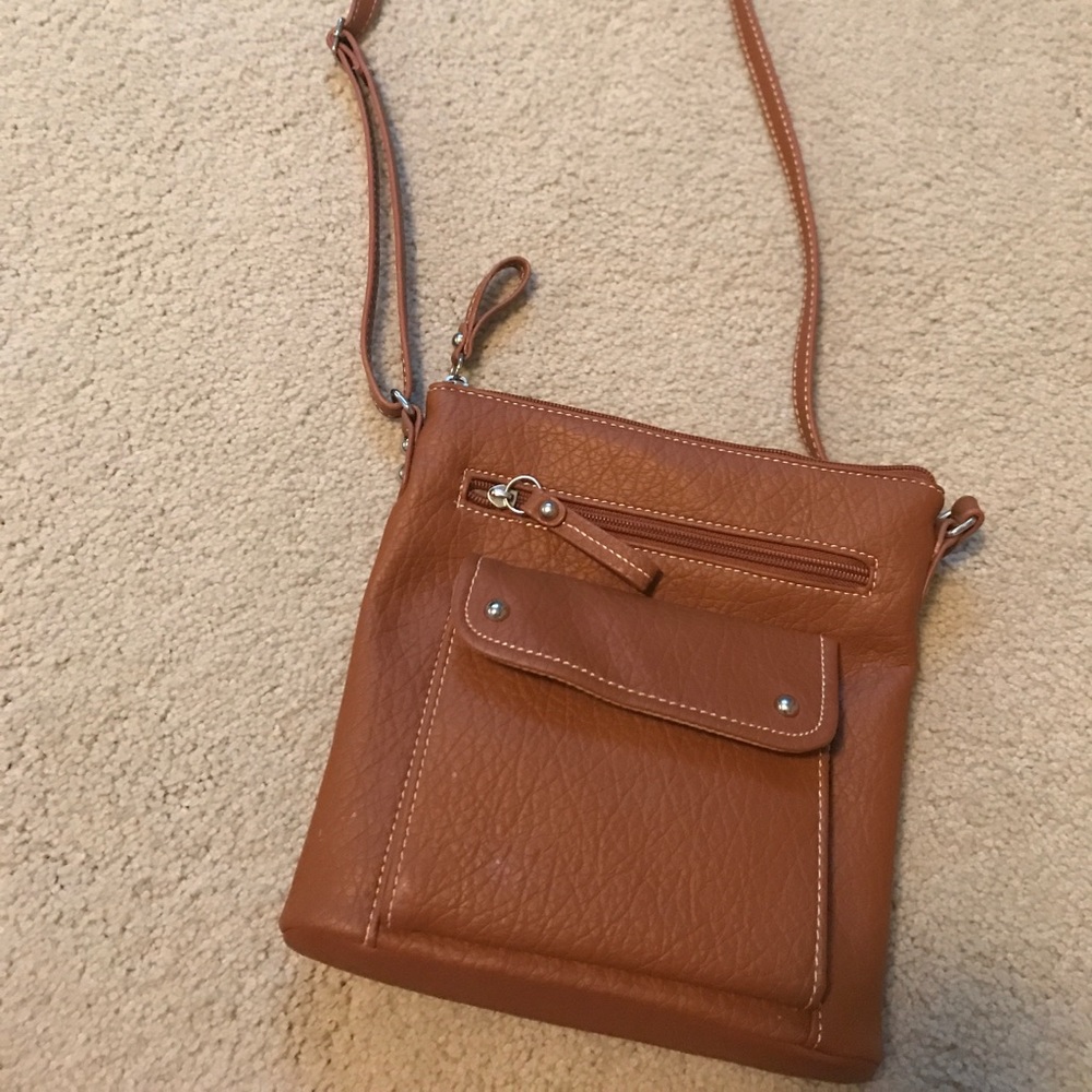 Kelly & Katie brown bag