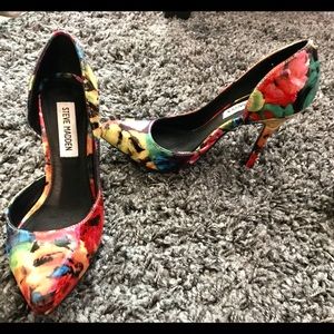 Never worn stylish heels