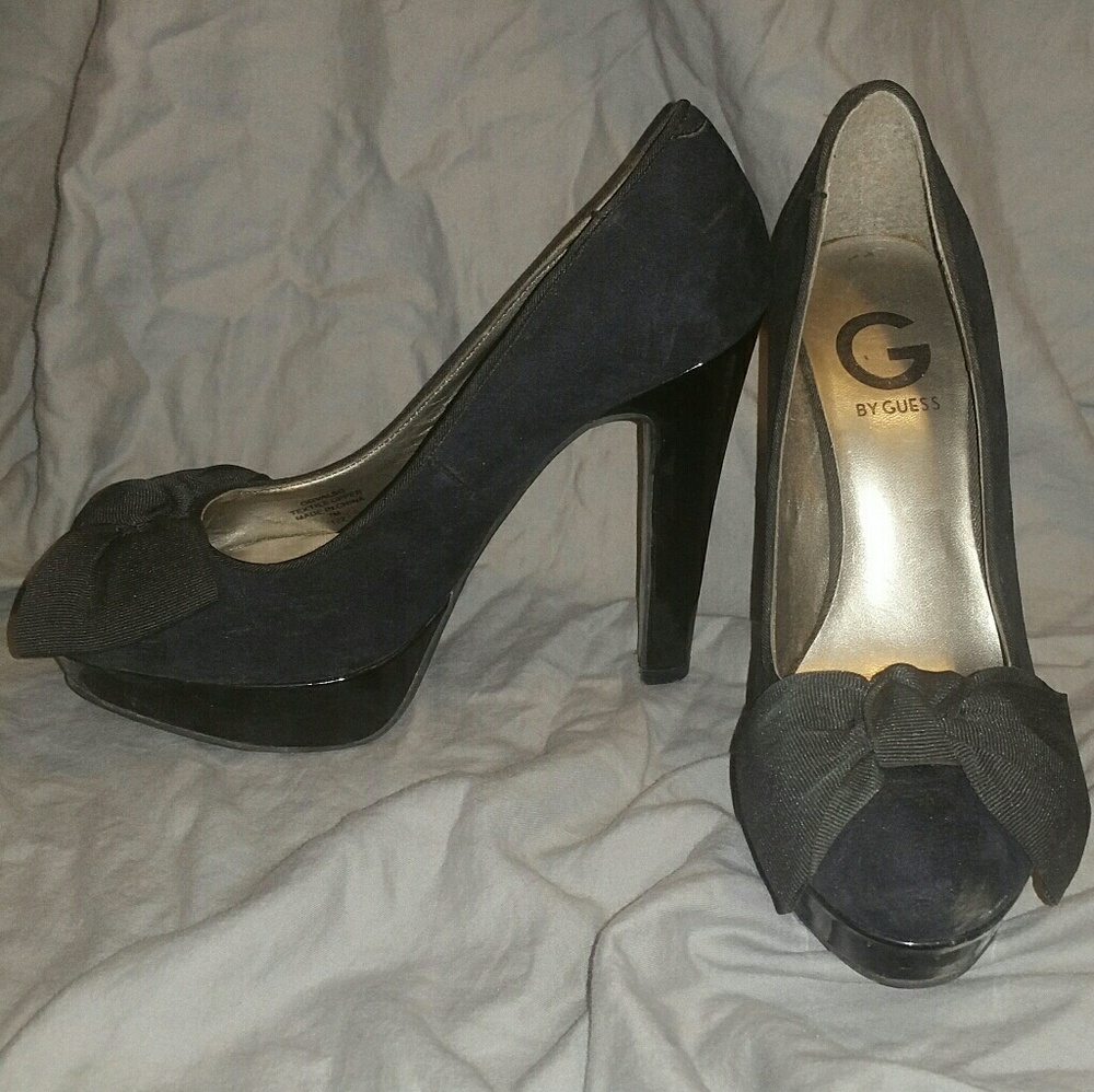 "Pin Up Style" Bow Detail Heels