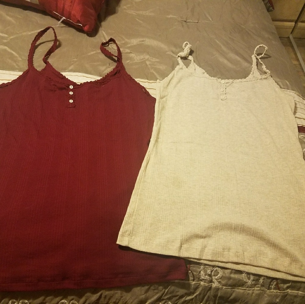 Set of 2 Tank Tops