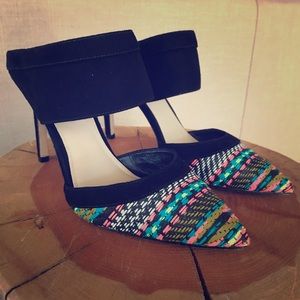 Via Spiga Black and Multi-Colored Suede Heels 39