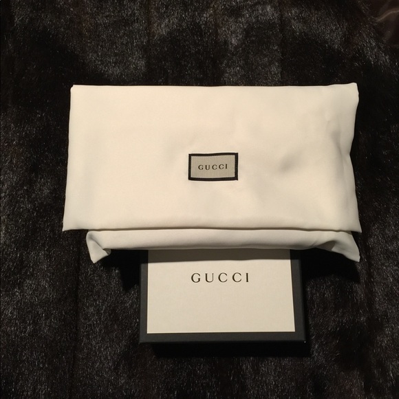 💋Gucci Wallet on a Chain! Circus Collection💋 - Picture 4 of 8
