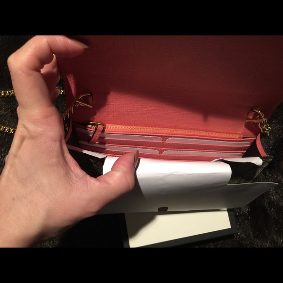 💋Gucci Wallet on a Chain! Circus Collection💋 - Picture 5 of 8