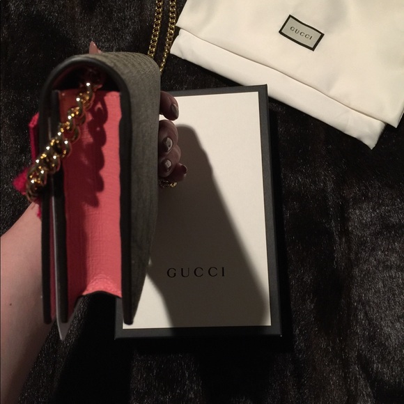 💋Gucci Wallet on a Chain! Circus Collection💋 - Picture 7 of 8