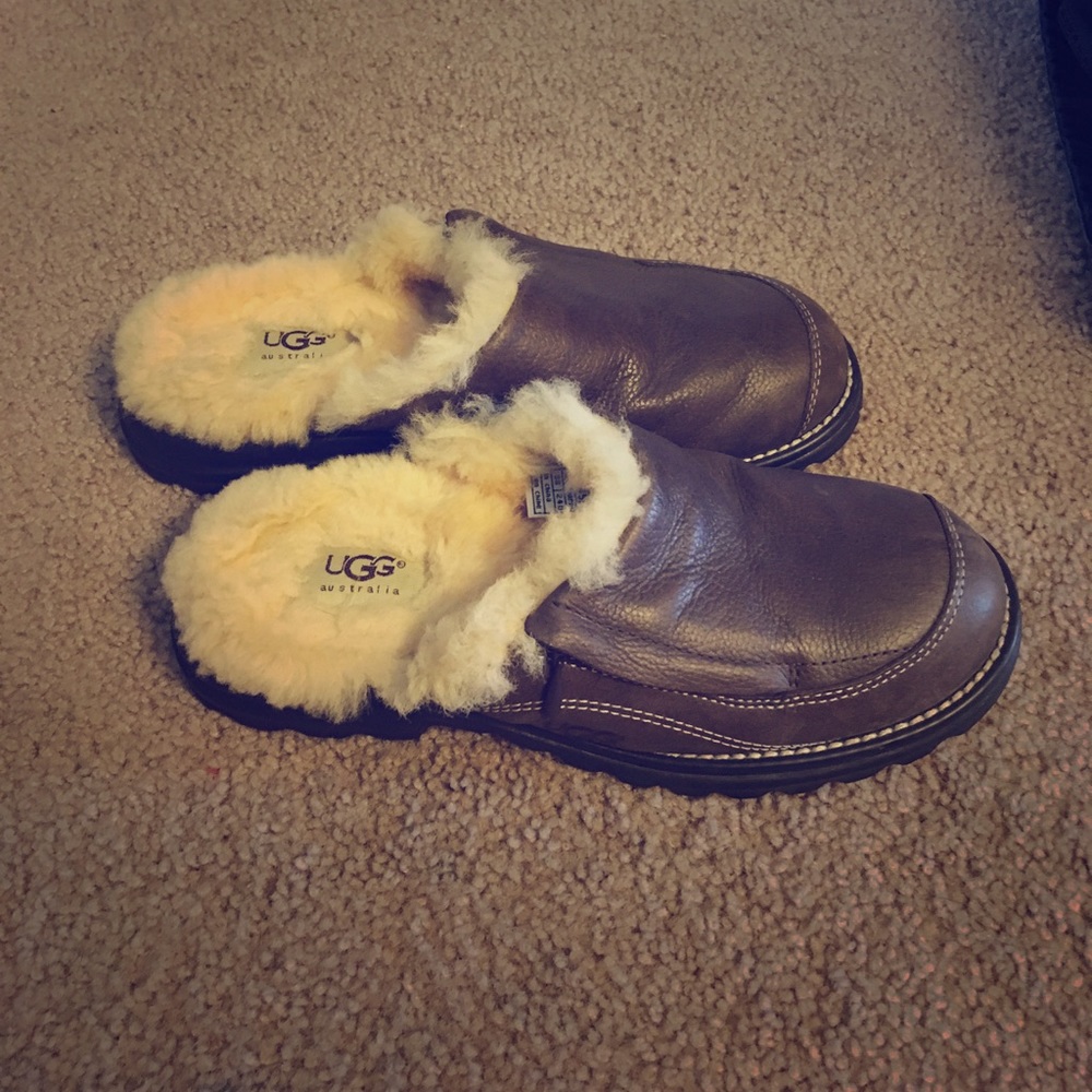 Ugg Slip-on Leather Shoes