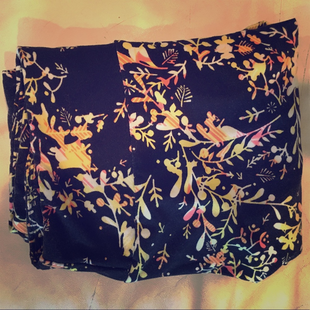 SOLD❌Lularoe One Size leggings