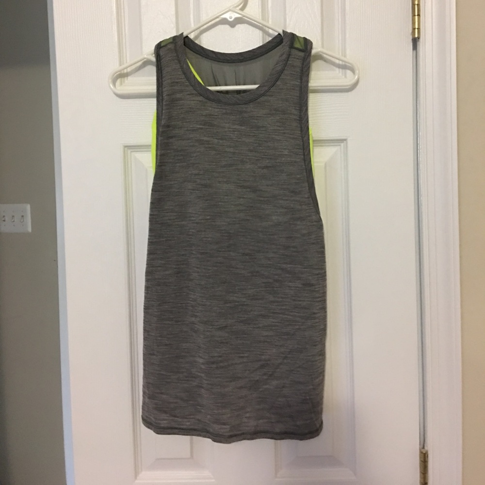 Lululemon Work the circuit tank