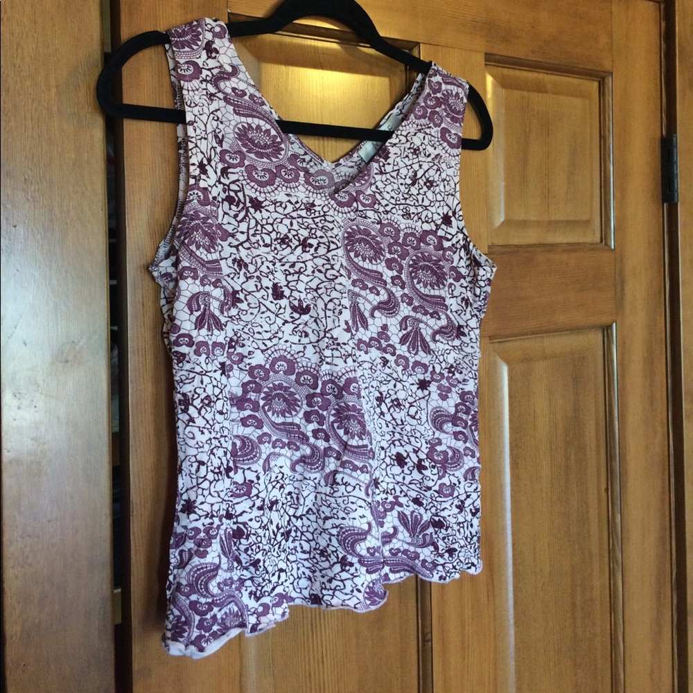 Nine and company top