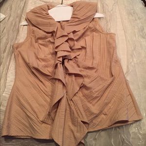 Fabrinz - Beige ruffled blouse