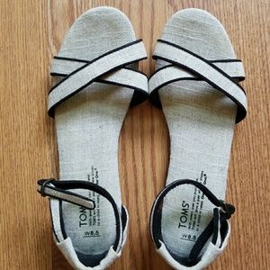 Toms sandals